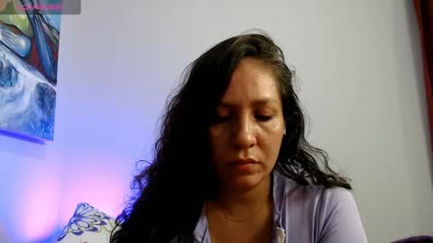  Naih Reyes online show from 3, 11, 2025