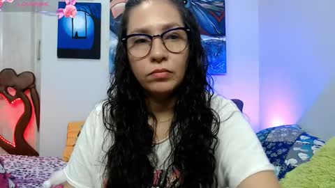  Naih Reyes online show from 1, 12, 2025