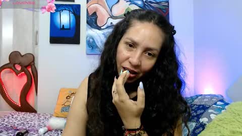  Naih Reyes online show from 1, 12, 2025