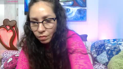  Naih Reyes online show from 5, 12, 2025