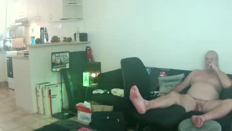 goldyguy011 online show from 12, 6, 2026