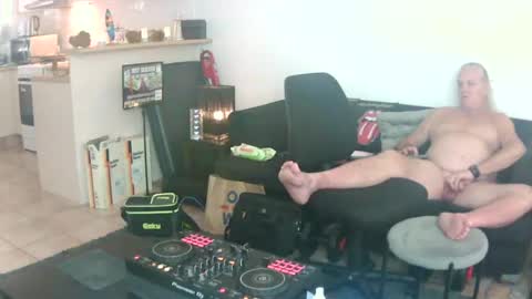 goldyguy011 online show from 14, 6, 2026