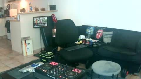 goldyguy011 online show from 15, 6, 2026