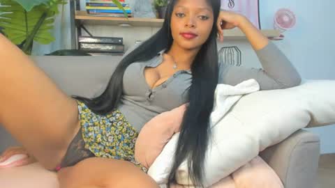 Dominique online show from 19, 6, 2026