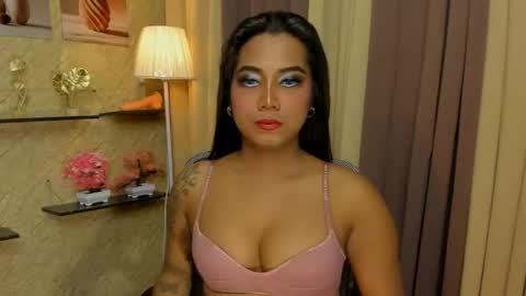 RIANA online show from 13, 5, 2026