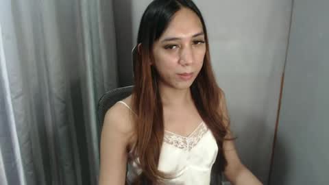 HoneyGrace online show from 19, 6, 2026