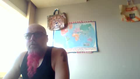Snapshot of gregrev chatting on 12, 5, 2026 gregrev online show from 12, 5, 2026