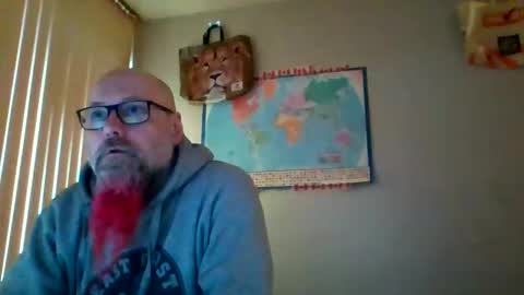 Snapshot of gregrev chatting on 16, 5, 2026 gregrev online show from 16, 5, 2026