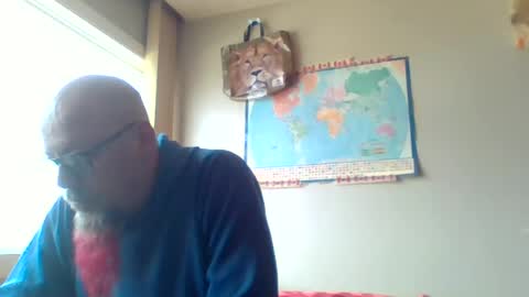 Snapshot of gregrev chatting on 18, 6, 2026 gregrev online show from 18, 6, 2026
