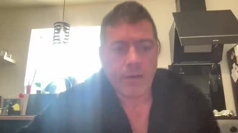 Snapshot of guil0 chatting on 26, 10, 2025 guil0 online show from 26, 10, 2025