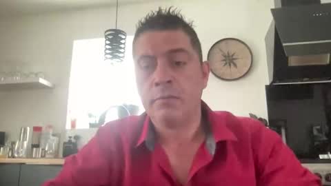 Snapshot of guil0 chatting on 14, 2, 2026 guil0 online show from 14, 2, 2026