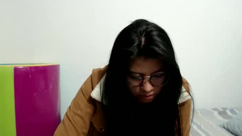 Snapshot of gumball_room chatting on 13, 2, 2026 Vane blonde and Hazell black hair online show from 13, 2, 2026