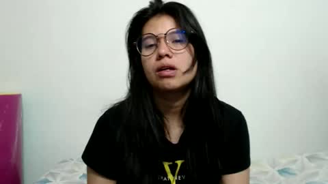 Snapshot of gumball_room chatting on 19, 2, 2026 Vane blonde and Hazell black hair online show from 19, 2, 2026