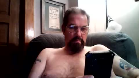 Snapshot of guy4fun8 chatting on 9, 1, 2026 guy4fun8 online show from 9, 1, 2026