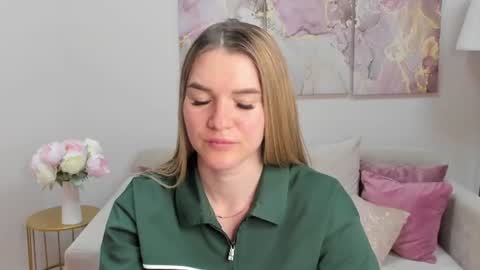 gwensmitt online show from 15, 6, 2026