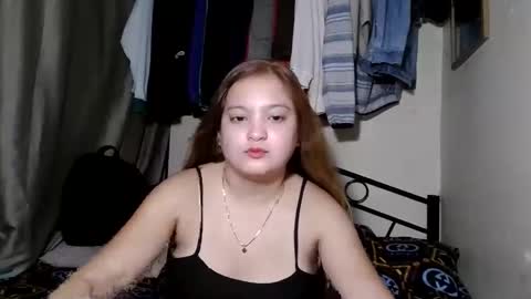Snapshot of gwyneth2001 chatting on 20, 5, 2026 Im Gwyneth From Philippines pinkheart69 online show from 20, 5, 2026