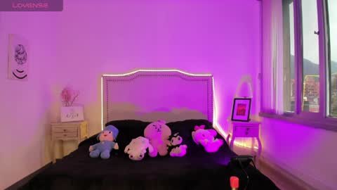 Hello Kitty online show from 4, 6, 2026