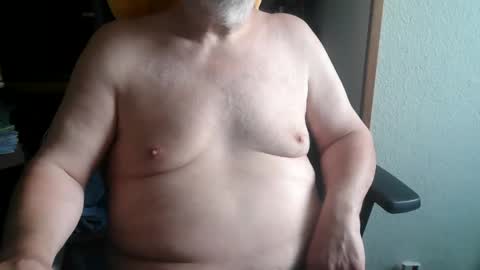hairyarmpit_lover_1970 online show from 30, 5, 2026