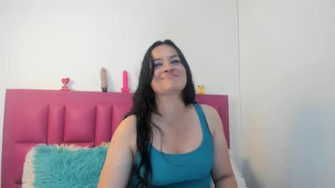 Mely online show from 11, 2, 2025