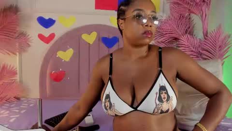 hanaahquinn online show from 13, 6, 2026