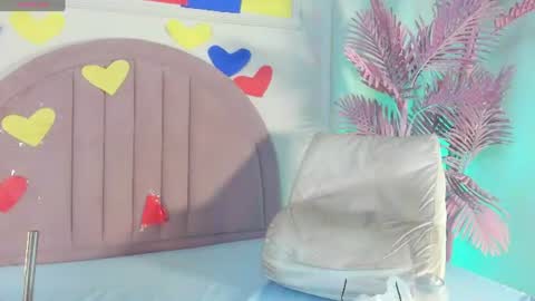 hanaahquinn online show from 17, 6, 2026