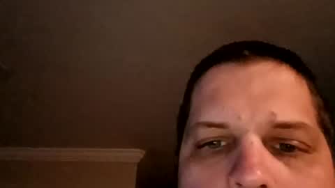 Handsomedaddy198923 online show from 18, 6, 2026