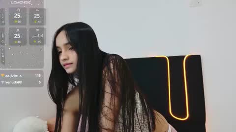 hanna_botero online show from 15, 6, 2026