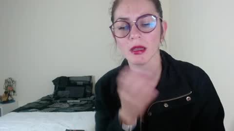Snapshot of hanny_333 chatting on 4, 1, 2025 hanny_333 online show from 4, 1, 2025