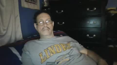 Snapshot of happyhappy4 chatting on 17, 5, 2026 happyhappy4 online show from 17, 5, 2026