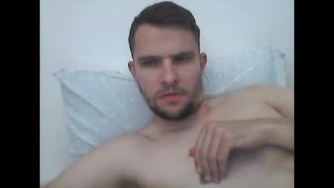 hardboylovemilfmoom online show from 18, 4, 2026