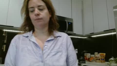 Hazel online show from 17, 6, 2026