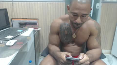 Snapshot of hebertgomes chatting on 6, 6, 2026 hebertgomes online show from 6, 6, 2026