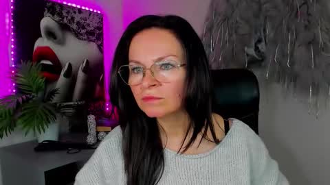 Helen online show from 20, 4, 2026