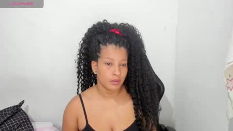 hellen_scot_ online show from 9, 6, 2026