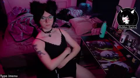 Hayley online show from 22, 6, 2026