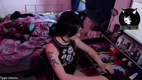 Hayley online show from 24, 6, 2026