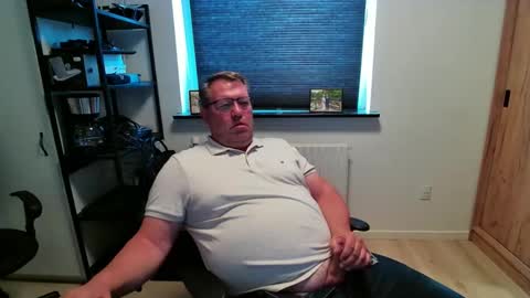 henrikrp1971 online show from 7, 6, 2026