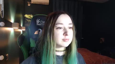 Hentaishiing online show from 26, 5, 2026