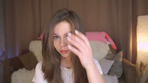Nicole online show from 13, 6, 2026
