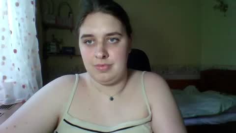 hess_luna_ online show from 18, 6, 2026