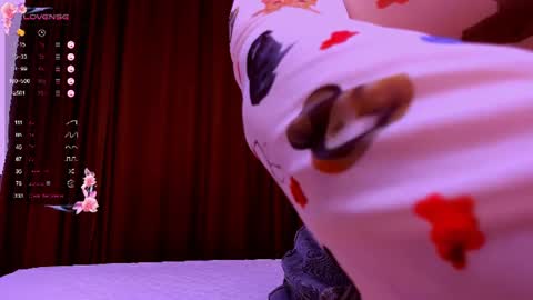 Sexy Hina online show from 9, 6, 2026