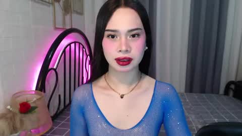 hoelymolly online show from 21, 6, 2026