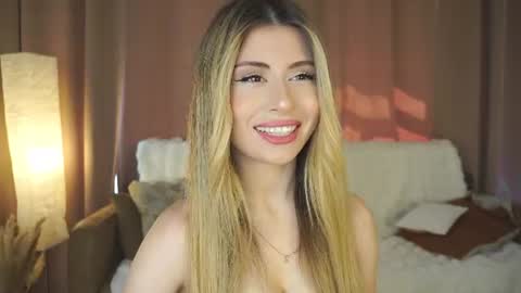 Moni Monica online show from 20, 6, 2026