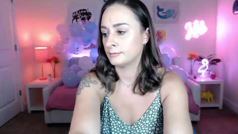 Holi Hurricane online show from 2, 6, 2026