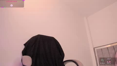holly_16 online show from 25, 5, 2026