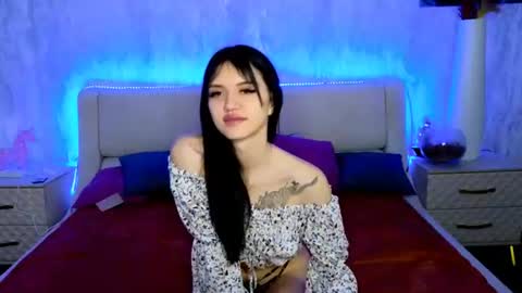 Holly online show from 11, 6, 2026