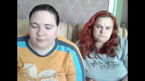 HollyXEva online show from 7, 5, 2026