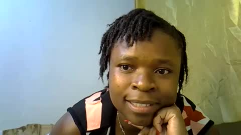 holy_ebony online show from 8, 6, 2026
