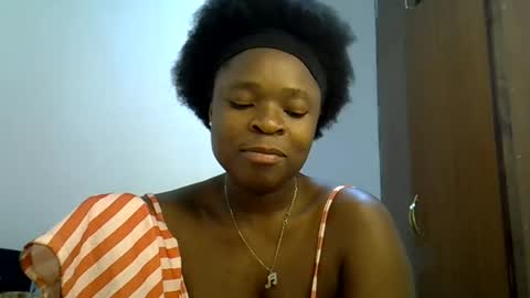 holy_ebony online show from 19, 6, 2026