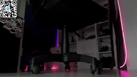 holy_mistresss online show from 23, 6, 2026
